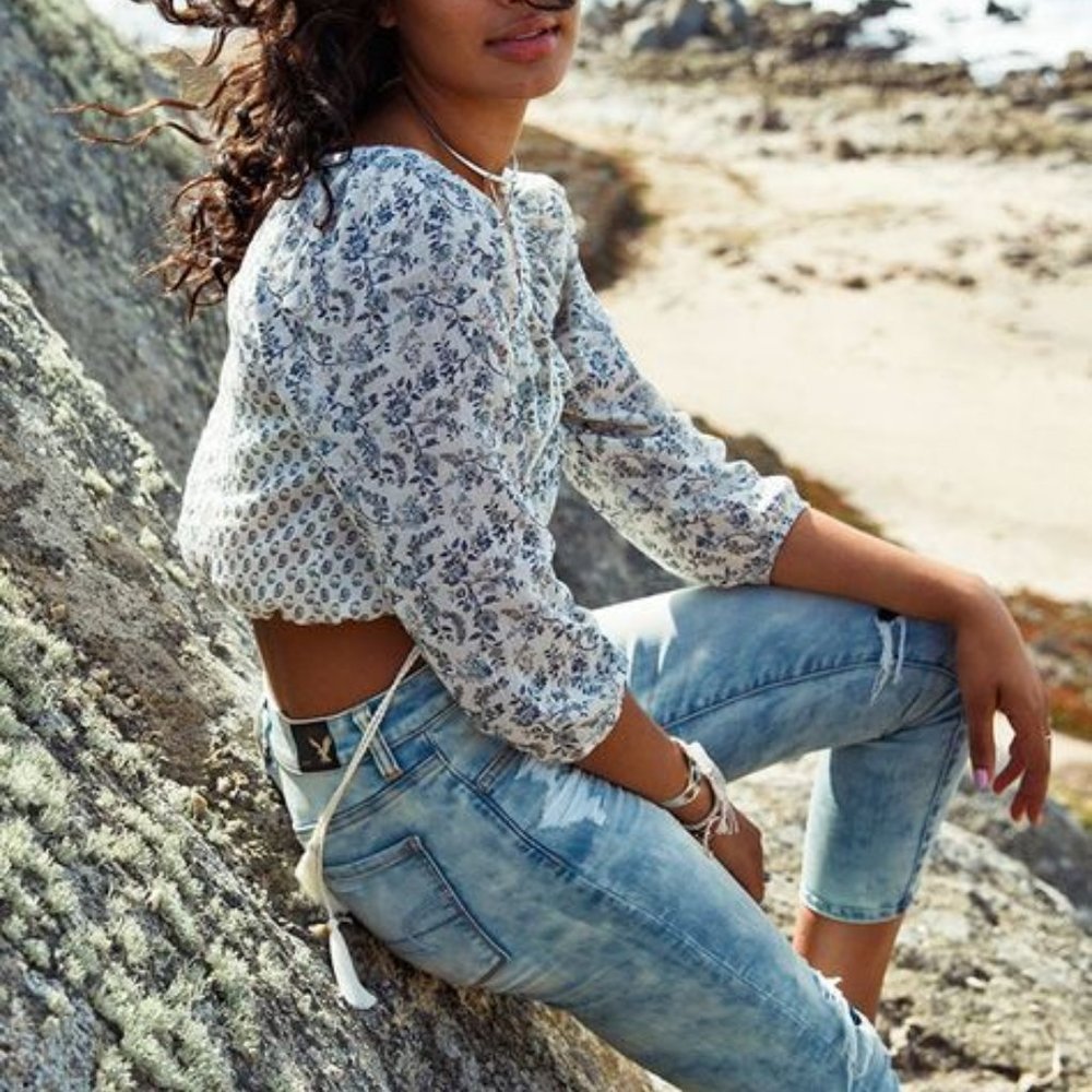 AEO Bubble Peasant Top